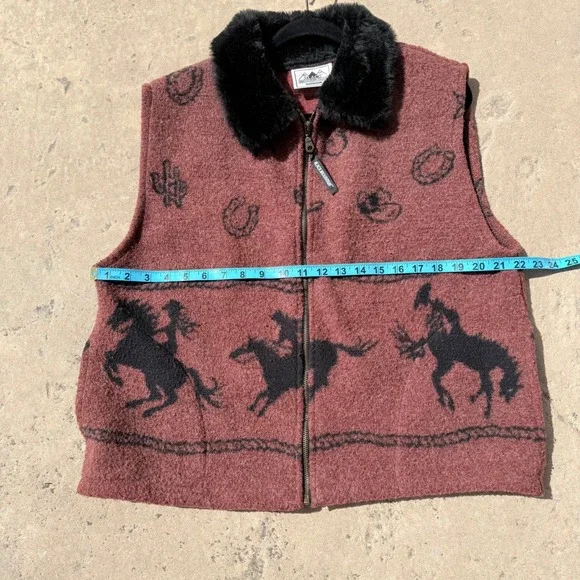 Vintage Black Mountain Outdoor Western Vest Rust Faux Fur Collar Cowgirl  Print - Picture 10 of 11
